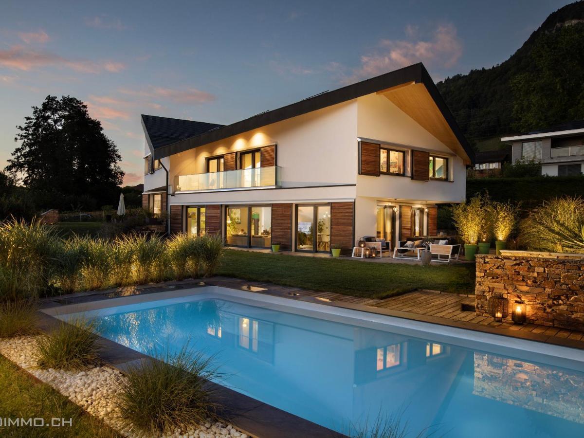 Montreux Holiday Home מראה חיצוני תמונה