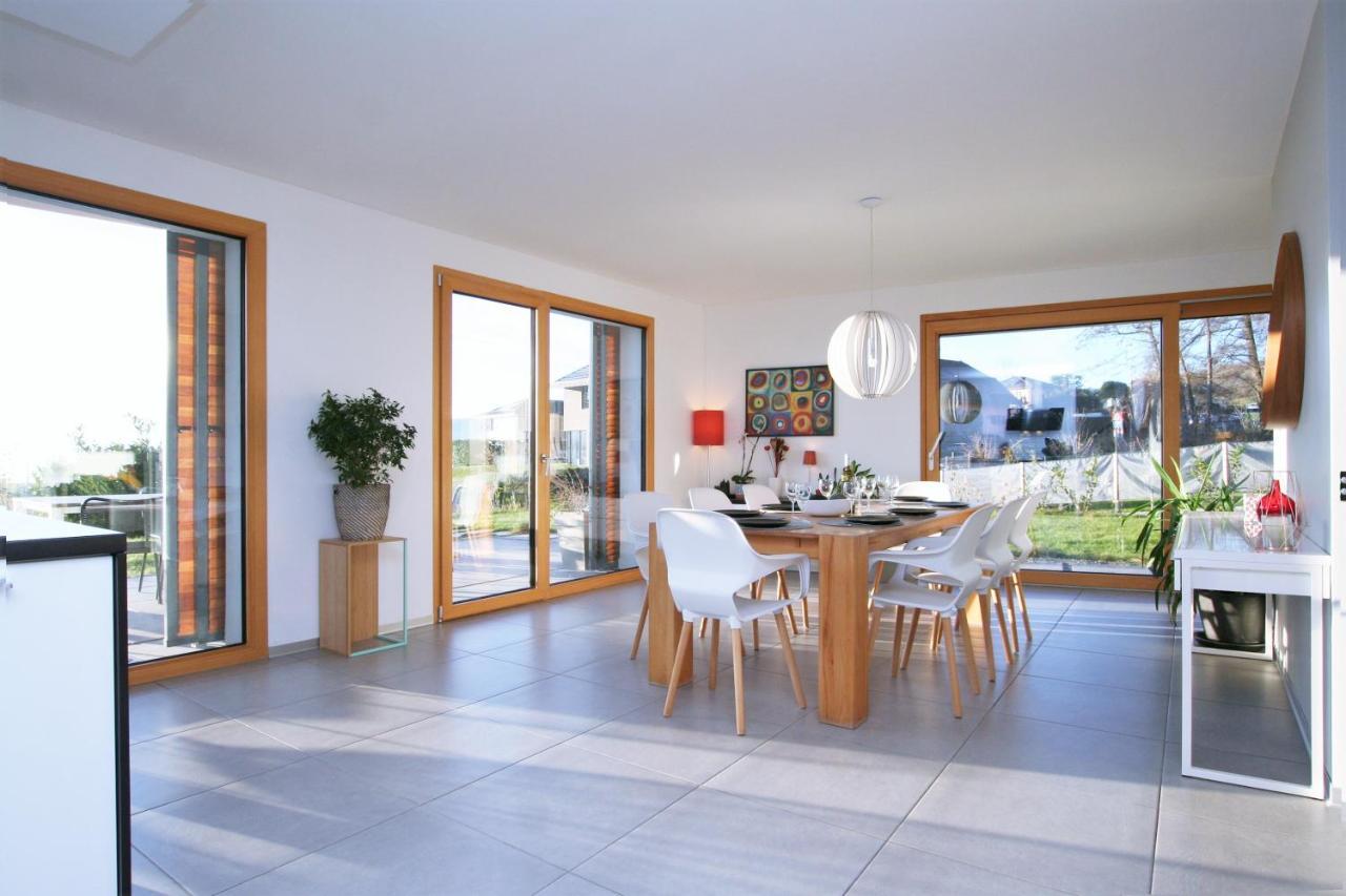 Montreux Holiday Home מראה חיצוני תמונה