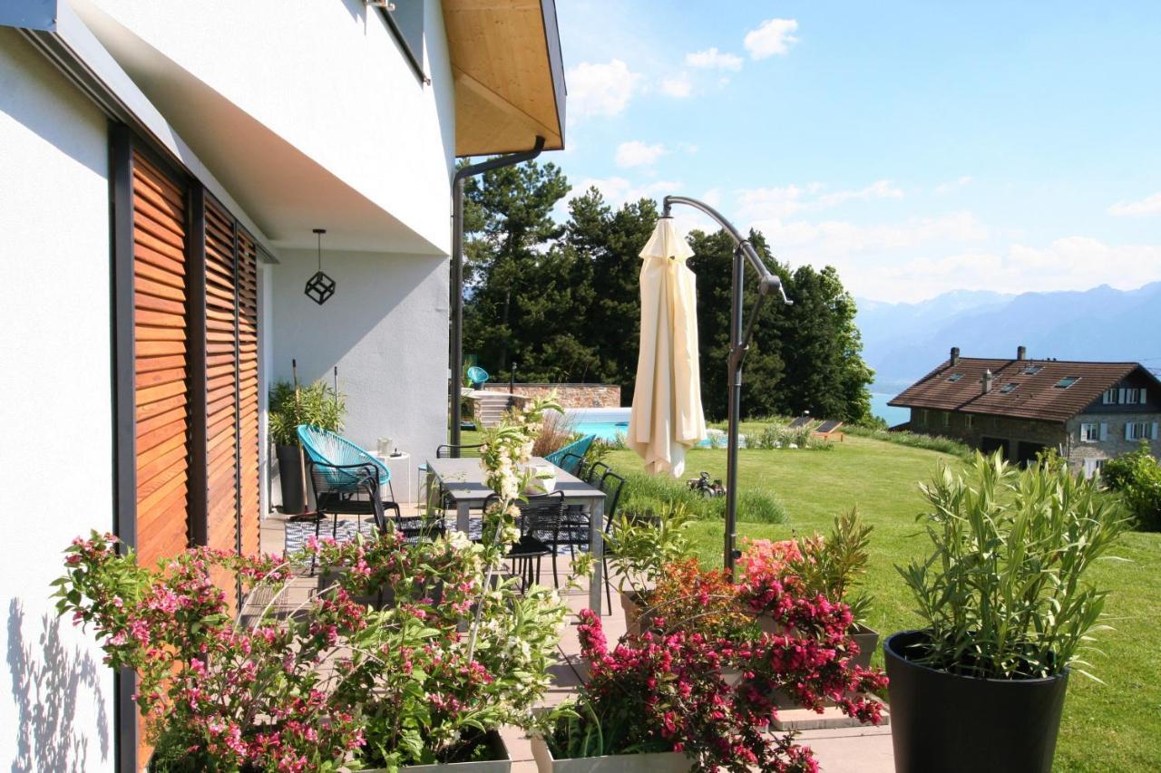 Montreux Holiday Home מראה חיצוני תמונה