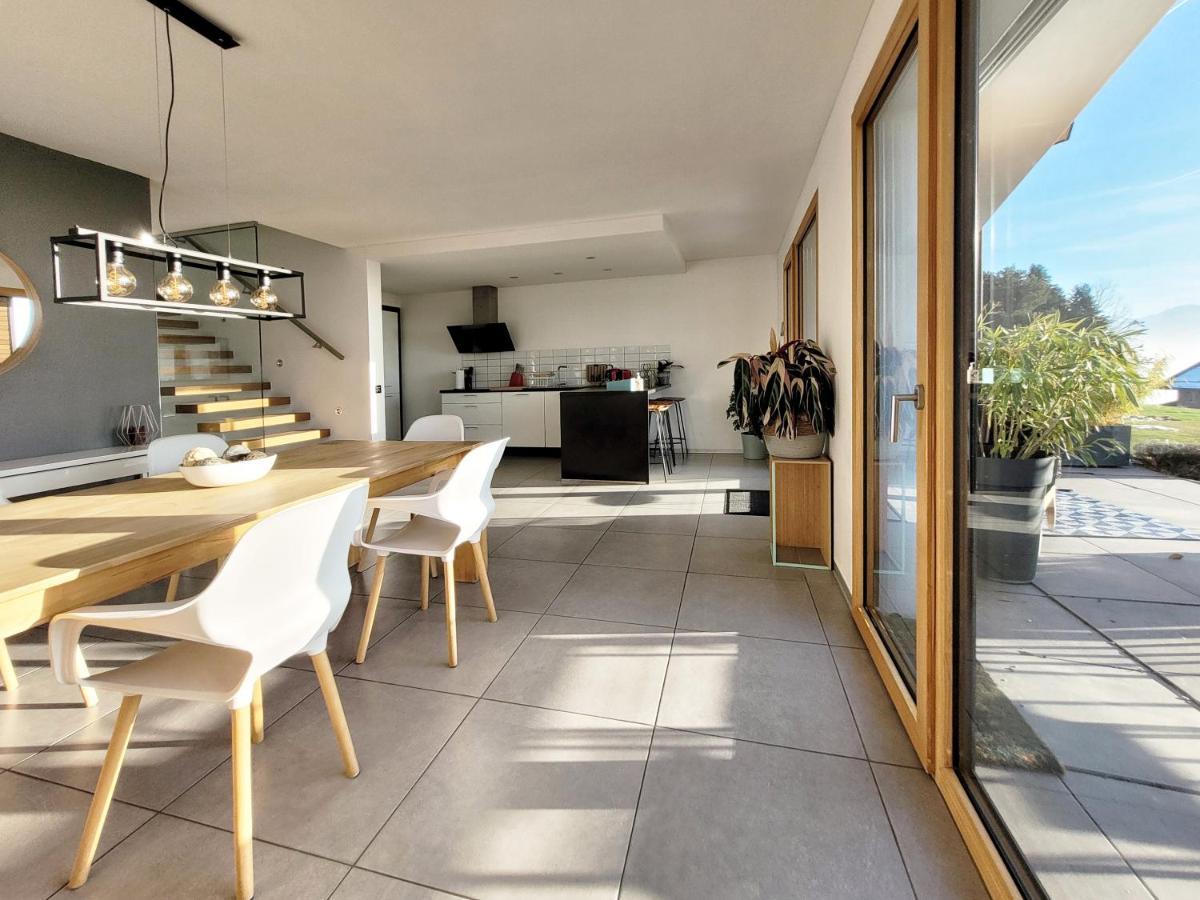 Montreux Holiday Home מראה חיצוני תמונה