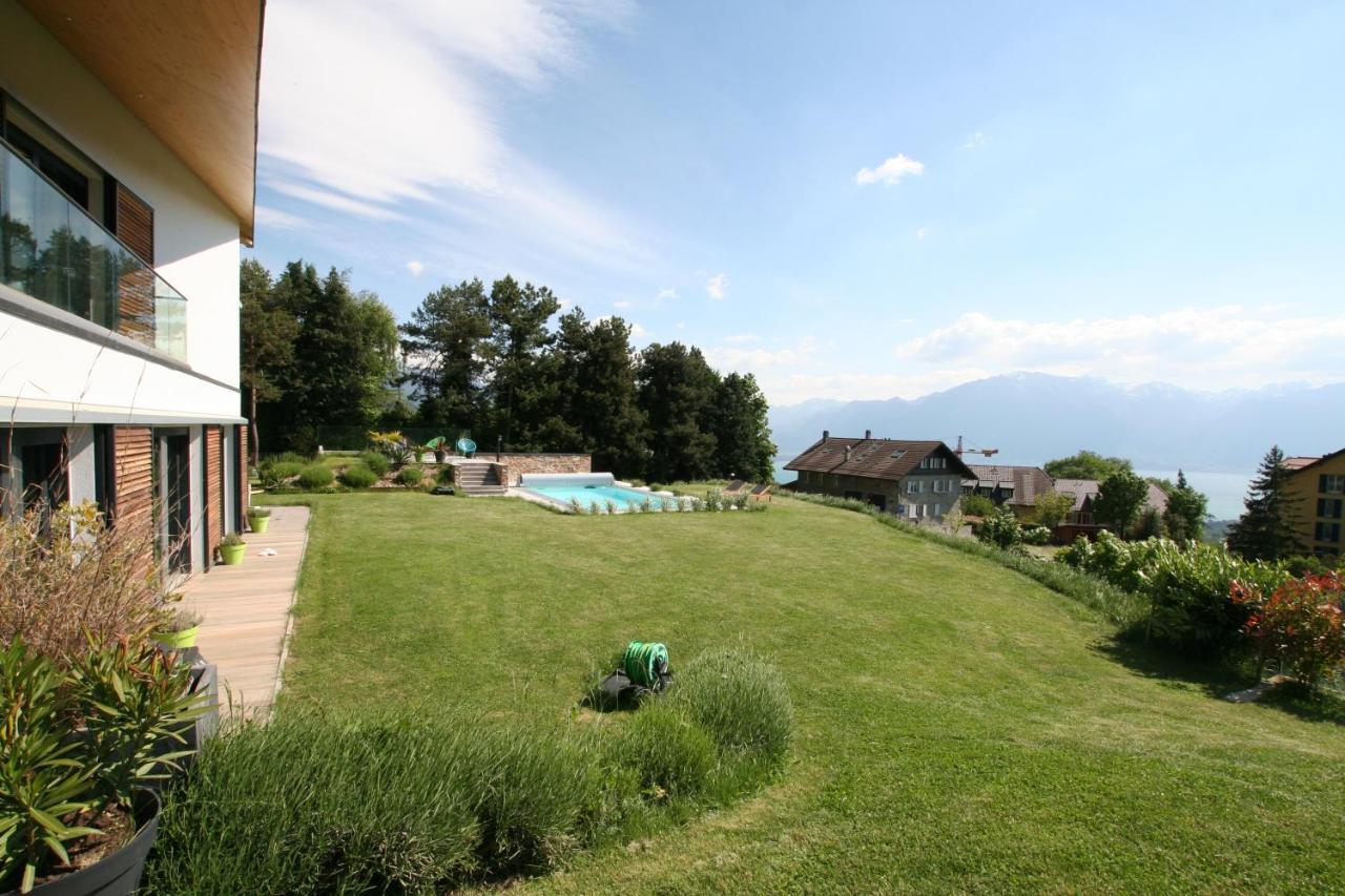 Montreux Holiday Home מראה חיצוני תמונה