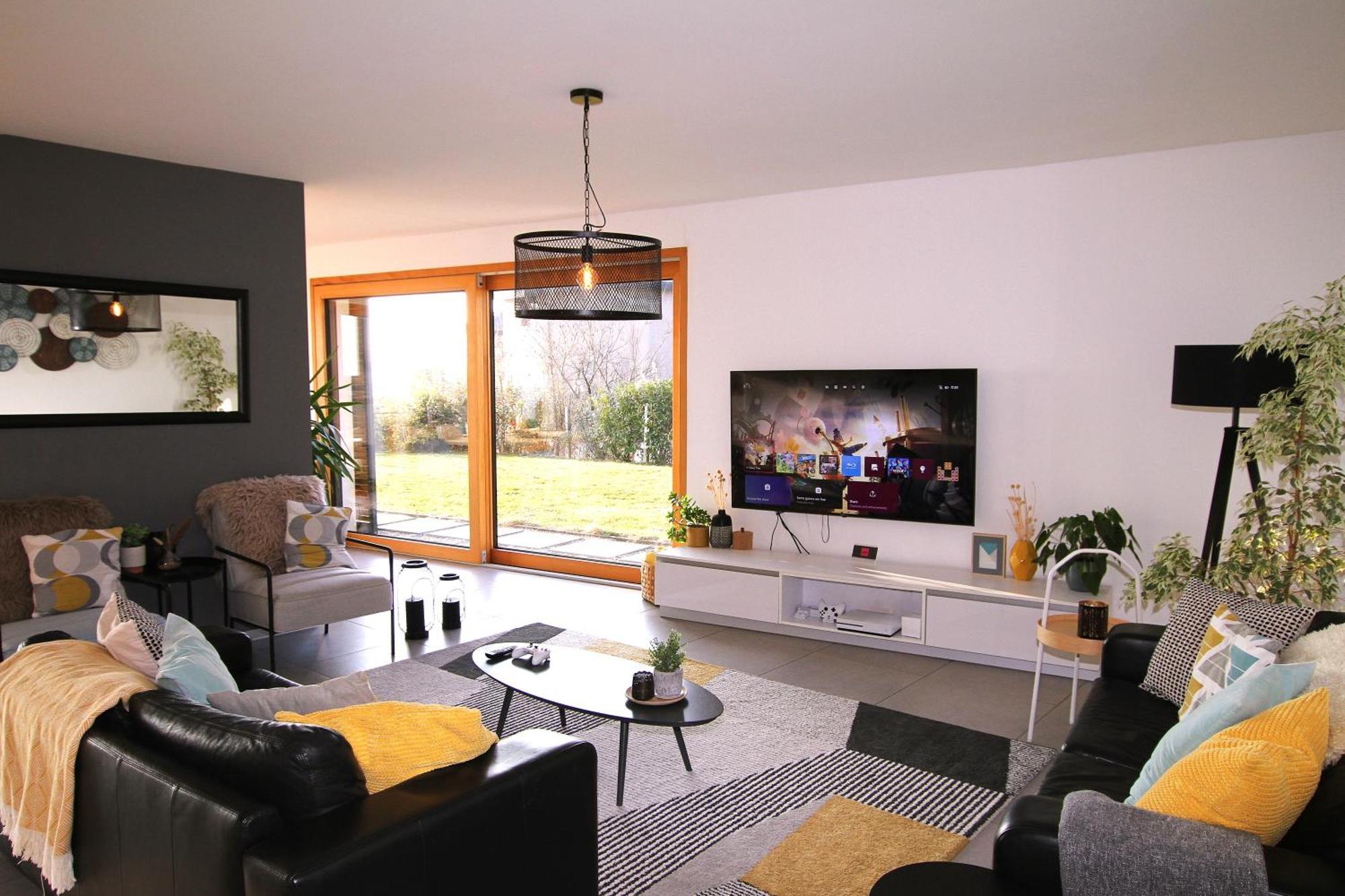 Montreux Holiday Home מראה חיצוני תמונה
