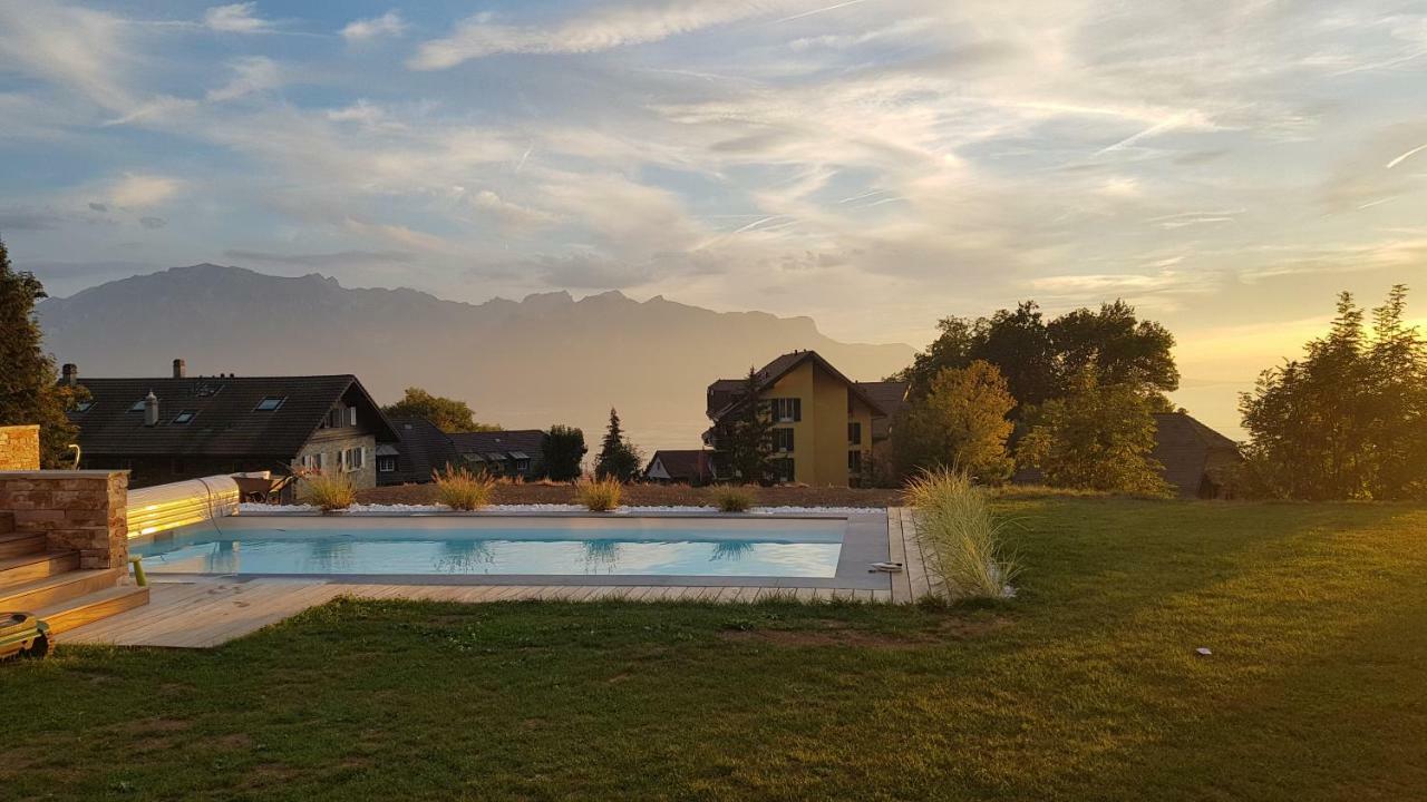 Montreux Holiday Home מראה חיצוני תמונה
