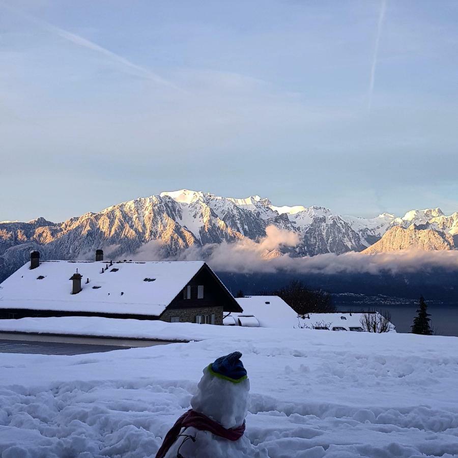 Montreux Holiday Home מראה חיצוני תמונה